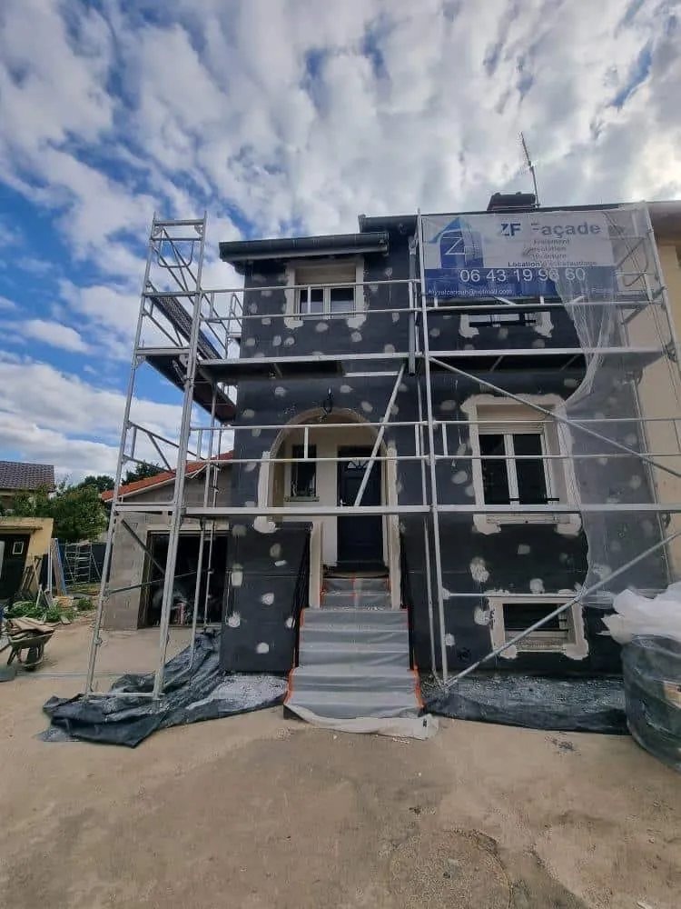 Échafaudage monté par ZF Échafaudages sur un chantier en Moselle — photo 4