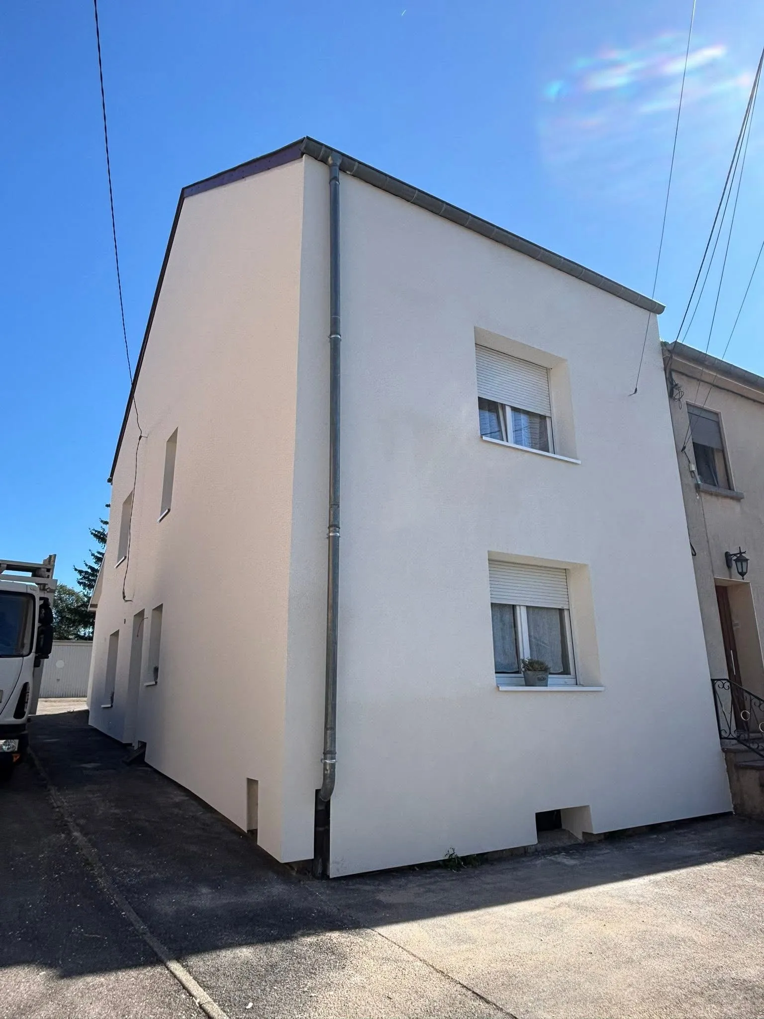 Chantier d'isolation thermique par l'extérieur réalisé par ZF Façade en Moselle — photo 37